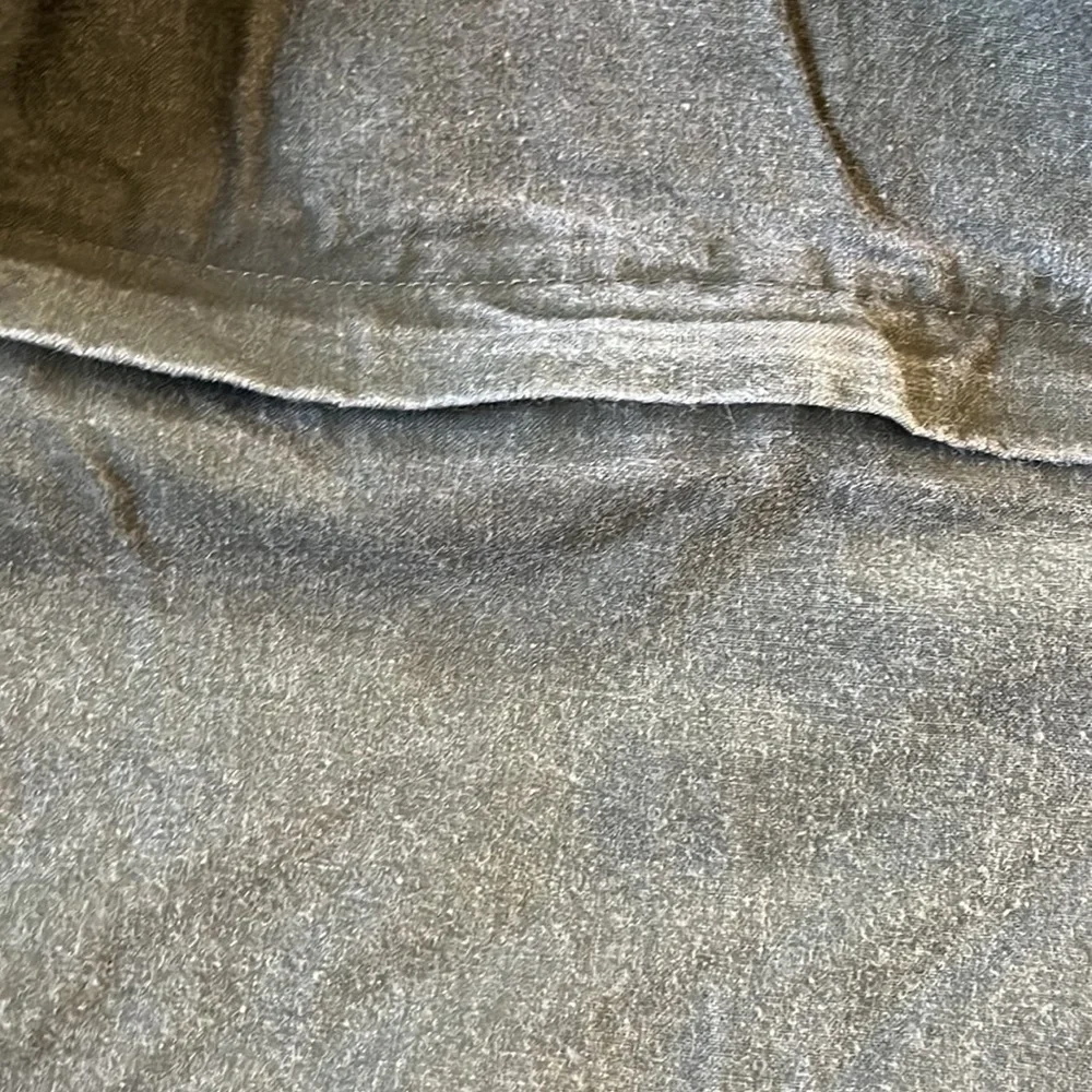 Vintage Men’s Banana Republic REAL Cargo pants. Camo Green. Size 36”w x 34”